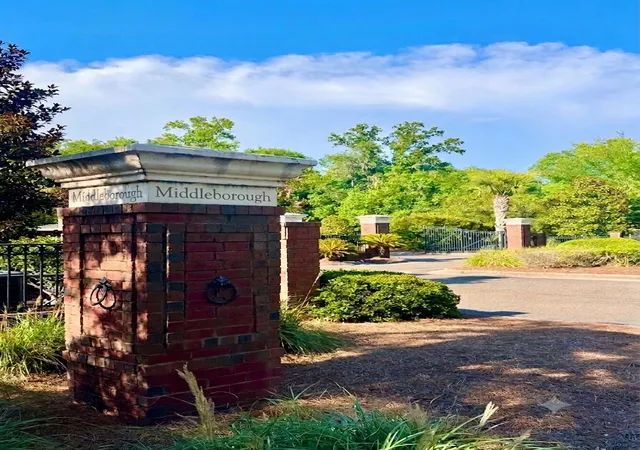 Photo 3 of Townhouse for sale at 300 Flowering Peach Ct #Unit 101, Charleston, SC 29414 | MLS# 26019169 | Listing updated on 2026-09-04
