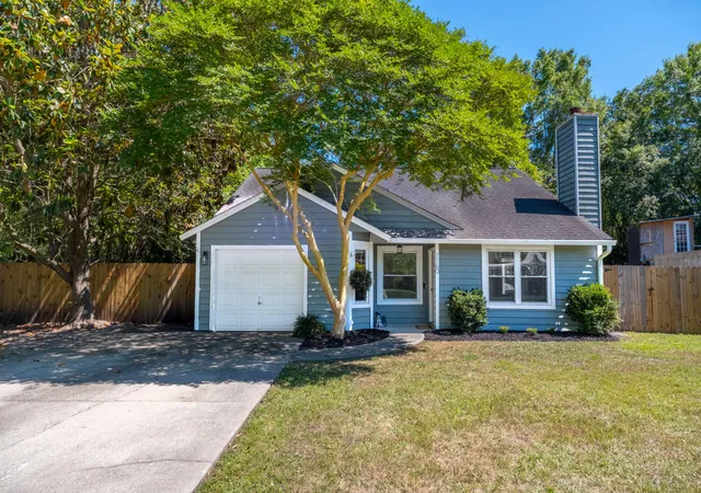 Homes for sale in Charleston, SC | 1160 Shoreham Rd, Charleston, SC 29412 | MLS# 26014923