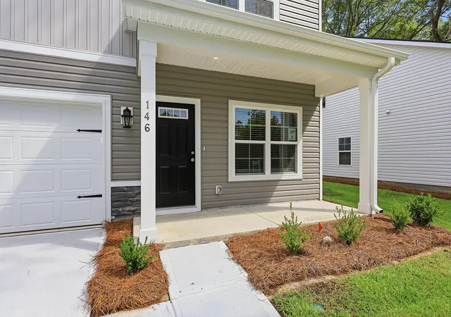 Photo 3 of Sale Pending at 99 Jinks St, Yemassee, SC 29945 | MLS# 26023194 | Listing updated on 2026-09-11