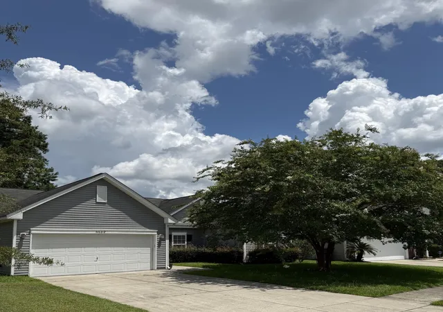 Photo 1 of Single family home for sale at 3382 Middlesboro Ave, Summerville, SC 29485 | MLS# 26022801 | Listing updated on 2026-09-30