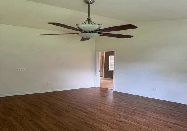 Photo 4 of Single family home for sale at 3382 Middlesboro Ave, Summerville, SC 29485 | MLS# 26022801 | Listing updated on 2026-09-30