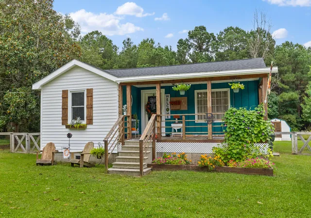 Photo 1 of Single family home for sale at 760 Coral Acres Dr, Moncks Corner, SC 29461 | MLS# 26001152 | Listing updated on 2026-08-21