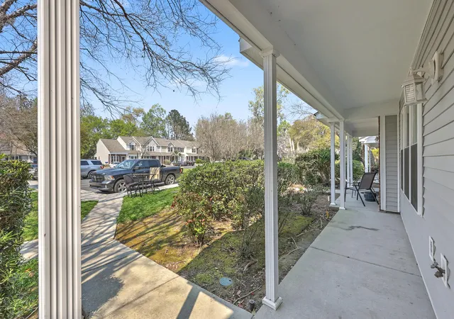 4th image of 8039 Shadow Oak Dr, North Charleston, SC 29406 | MLS# 26008089