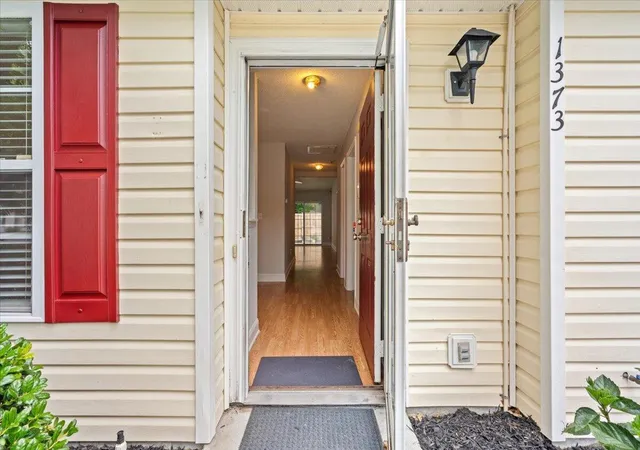 Photo 3 of Townhouse for sale at 1373 Pinnacle Ln, Charleston, SC 29412 | MLS# 26017691 | Listing updated on 2026-07-26