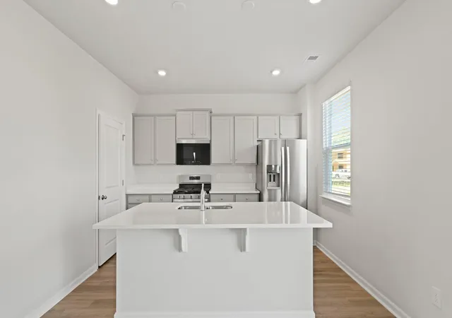 2nd image of 2983 Fernwood Dr, North Charleston, SC 29406 | MLS# 26012590