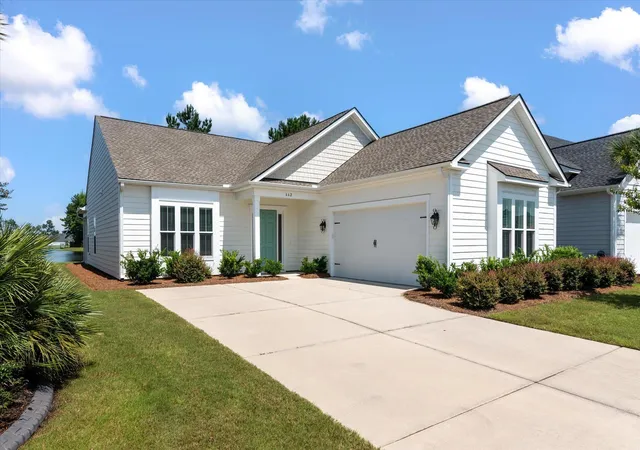 1st image of 662 Marsh Cove Cir, Summerville, SC 29486 | MLS# 26023740