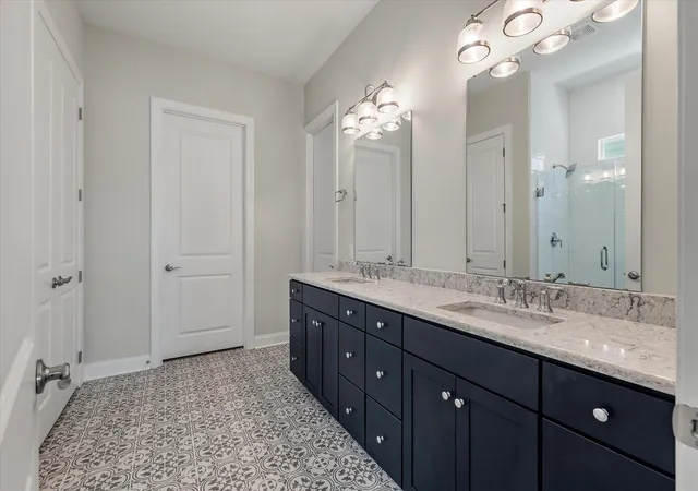 Photo 4 of Single family home for sale at 662 Marsh Cvs Cir, Summerville, SC 29486 | MLS# 26023740 | Listing updated on 2026-09-10