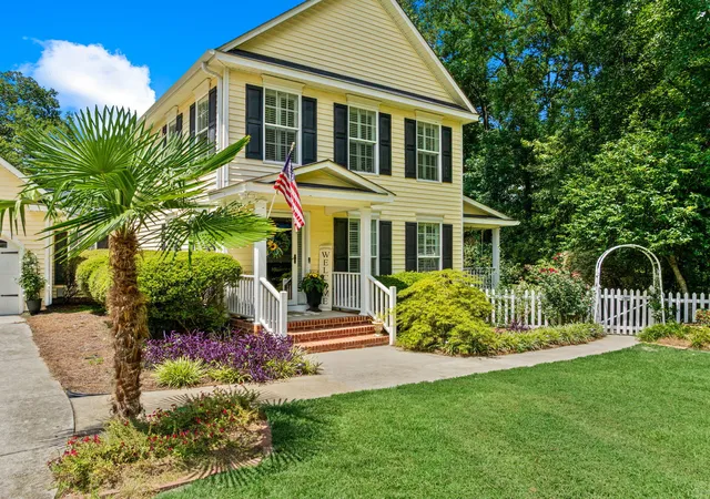 Photo 3 of Single family home for sale at 50 Edens Ln, Lugoff, SC 29078 | MLS# 26023611 | Listing updated on 2026-08-20