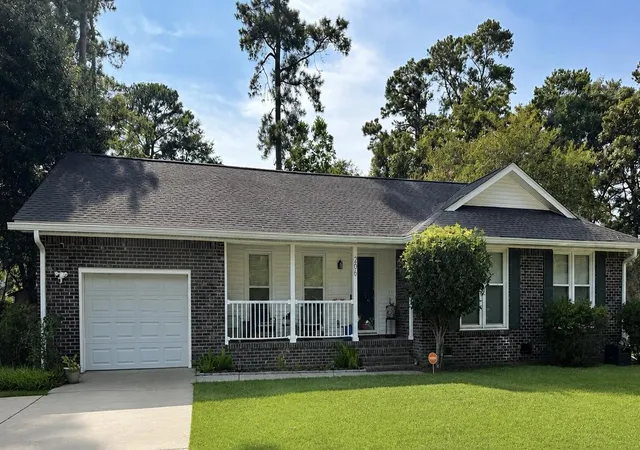 Photo 1 of Single family home for sale at 206 Chessington Cir, Summerville, SC 29485 | MLS# 26020960 | Listing updated on 2026-10-02