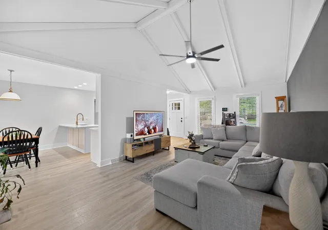 Photo 3 of Single family home for sale at 206 Chessington Cir, Summerville, SC 29485 | MLS# 26020960 | Listing updated on 2026-10-02