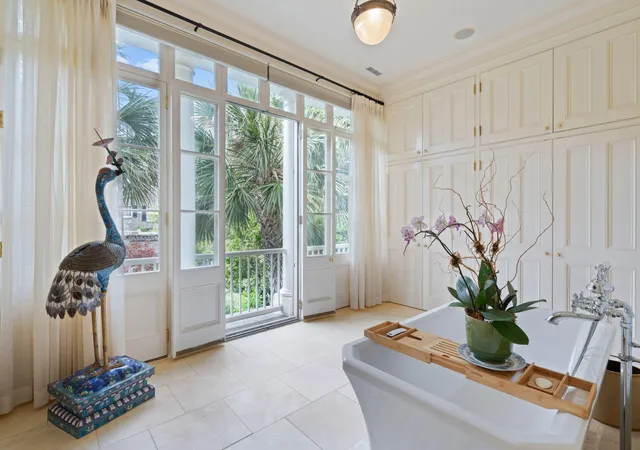 2nd image of 17 Tradd St, Charleston, SC 29401 | MLS# 26015547
