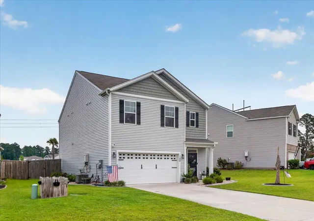 Photo 3 of Single family home for sale at 108 Blossom Wood Ln, Summerville, SC 29486 | MLS# 26020433 | Listing updated on 2026-08-03