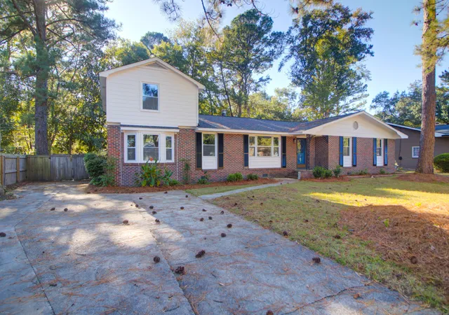 Photo 1 of Single family home for sale at 1319 Joshua Dr, Charleston, SC 29407 | MLS# 25029871 | Listing updated on 2026-09-12