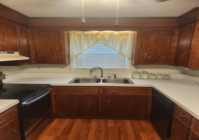 2nd image of 7715 Ovaldale Dr, North Charleston, SC 29418 | MLS# 26019853