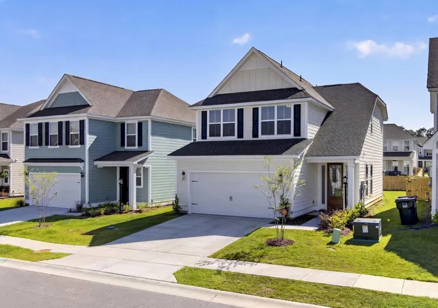 Homes for sale in Moncks Corner, SC | 490 Eagleview Dr, Moncks Corner, SC 29461 | MLS# 26016672