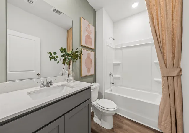 Photo 1 of Single family home for sale at 810 Meadowbrook Ln, Summerville, SC 29486 | MLS# 26016573 | Listing updated on 2026-09-11