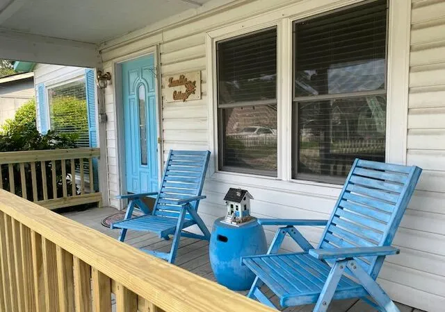 Photo 3 of Single family home for sale at 513 E Richardson Ave, Summerville, SC 29485 | MLS# 26021613 | Listing updated on 2026-09-16