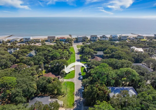Homes for sale in Edisto Island, SC | 607 Portia St, Edisto Island, SC 29438 | MLS# 26019129