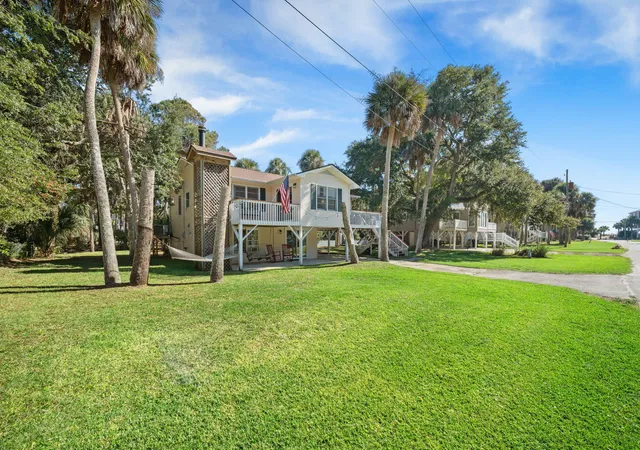 Homes for sale in Edisto Island, SC | 607 Portia St, Edisto Island, SC 29438 | MLS# 26019129
