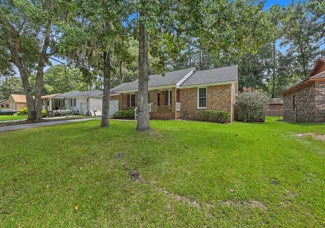 Photo 3 of Single family home for sale at 217 Beverly Dr, Ladson, SC 29456 | MLS# 26022315 | Listing updated on 2026-09-16