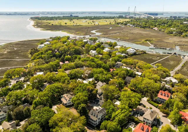 14th image of 122 Mary St, Mount Pleasant, SC 29464 | MLS# 25025676