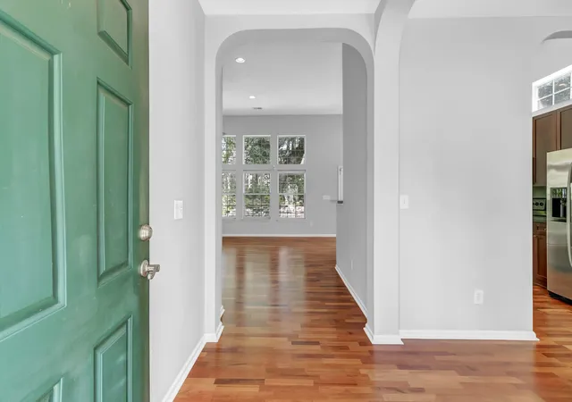 Photo 3 of Single family home for sale at 116 Carolinian Dr, Summerville, SC 29485 | MLS# 26020102 | Listing updated on 2026-10-06