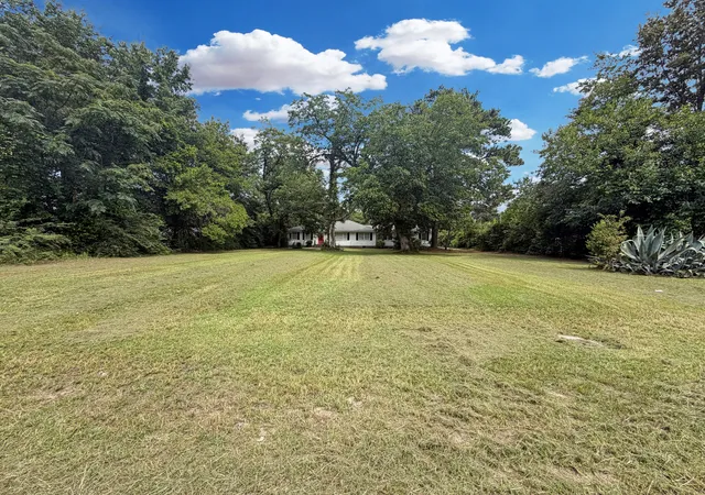 Photo 1 of Single family home for sale at 2231 Rowesville Rd, Orangeburg, SC 29115 | MLS# 26023637 | Listing updated on 2026-09-30
