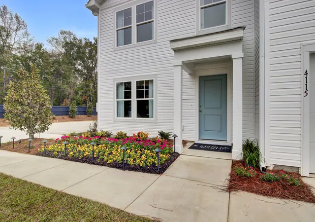 Photo 2 of Single family home for sale at 7043 Windham Way, Ladson, SC 29456 | MLS# 26007282 | Listing updated on 2026-09-17