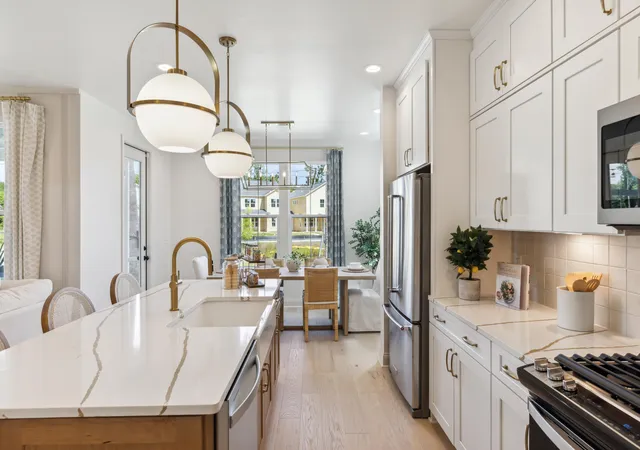 Photo 1 of Sale Pending at 456 Queenview Ln, Charleston, SC 29414 | MLS# 25023913 | Listing updated on 2026-08-04