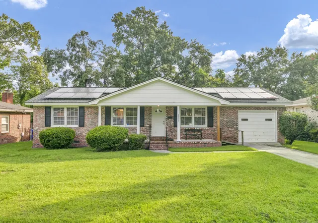 Photo 1 of Single family home for sale at 4220 Oakridge Dr, North Charleston, SC 29418 | MLS# 26024070 | Listing updated on 2026-09-07