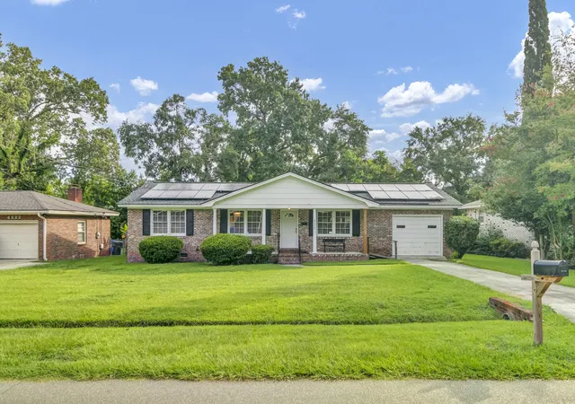 Photo 2 of Single family home for sale at 4220 Oakridge Dr, North Charleston, SC 29418 | MLS# 26024070 | Listing updated on 2026-09-07