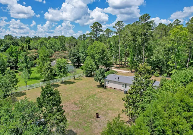 Homes for sale in Saint George, SC | 171 Autumn Run Rd, Saint George, SC 29477 | MLS# 26017291