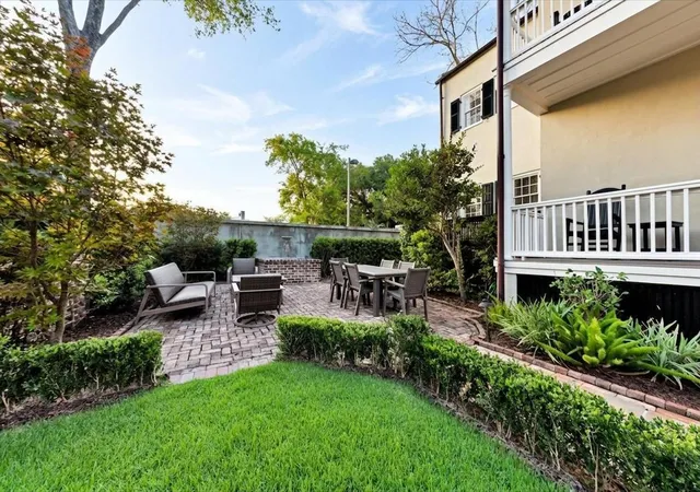 Photo 4 of Single family home for sale at 46 Pinckney St, Charleston, SC 29401 | MLS# 26024446 | Listing updated on 2026-09-17