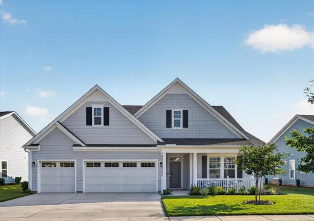 Photo 1 of Single family home for sale at 172 Collared Dove Ct, Summerville, SC 29483 | MLS# 26024550 | Listing updated on 2026-09-11