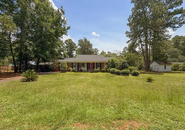 1st image of 208 George St, Walterboro, SC 29488 | MLS# 26020631