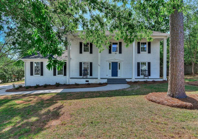 Photo 1 of Single family home for sale at 847 Hillcrest St, Edgefield, SC 29824 | MLS# 26017461 | Listing updated on 2026-07-29