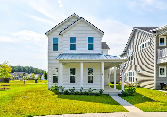 Photo 3 of Single family home for sale at 106 Paddle Boat Wy, Summerville, SC 29485 | MLS# 26023862 | Listing updated on 2026-08-31