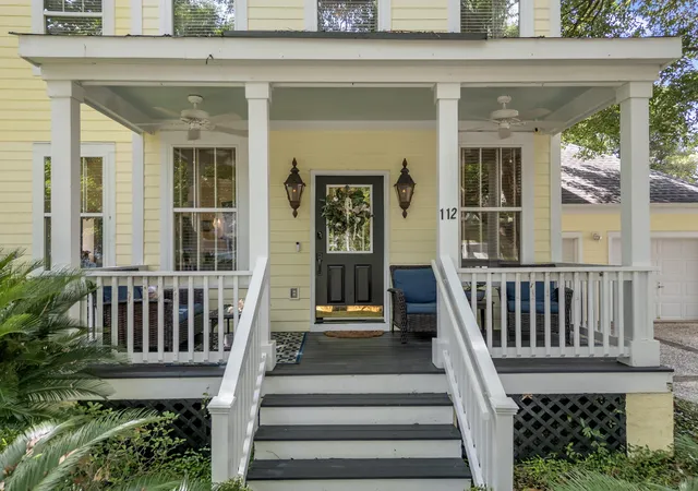 Photo 3 of Single family home for sale at 112 Cartright St, Daniel Island, SC 29492 | MLS# 26018094 | Listing updated on 2026-09-18