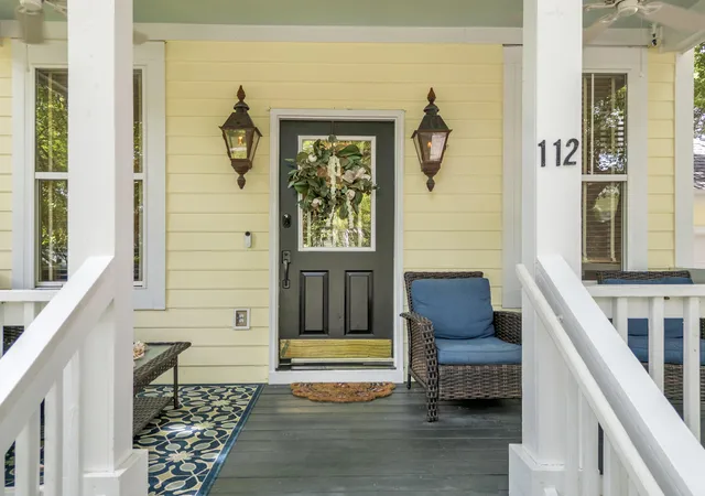 Photo 4 of Single family home for sale at 112 Cartright St, Daniel Island, SC 29492 | MLS# 26018094 | Listing updated on 2026-09-18