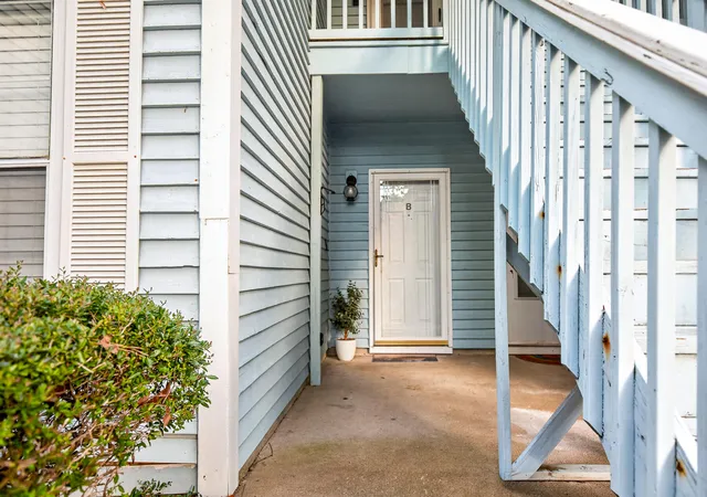 Photo 3 of Townhouse for sale at 2011 Coldspring Dr #B, North Charleston, SC 29406 | MLS# 26021119 | Listing updated on 2026-09-16