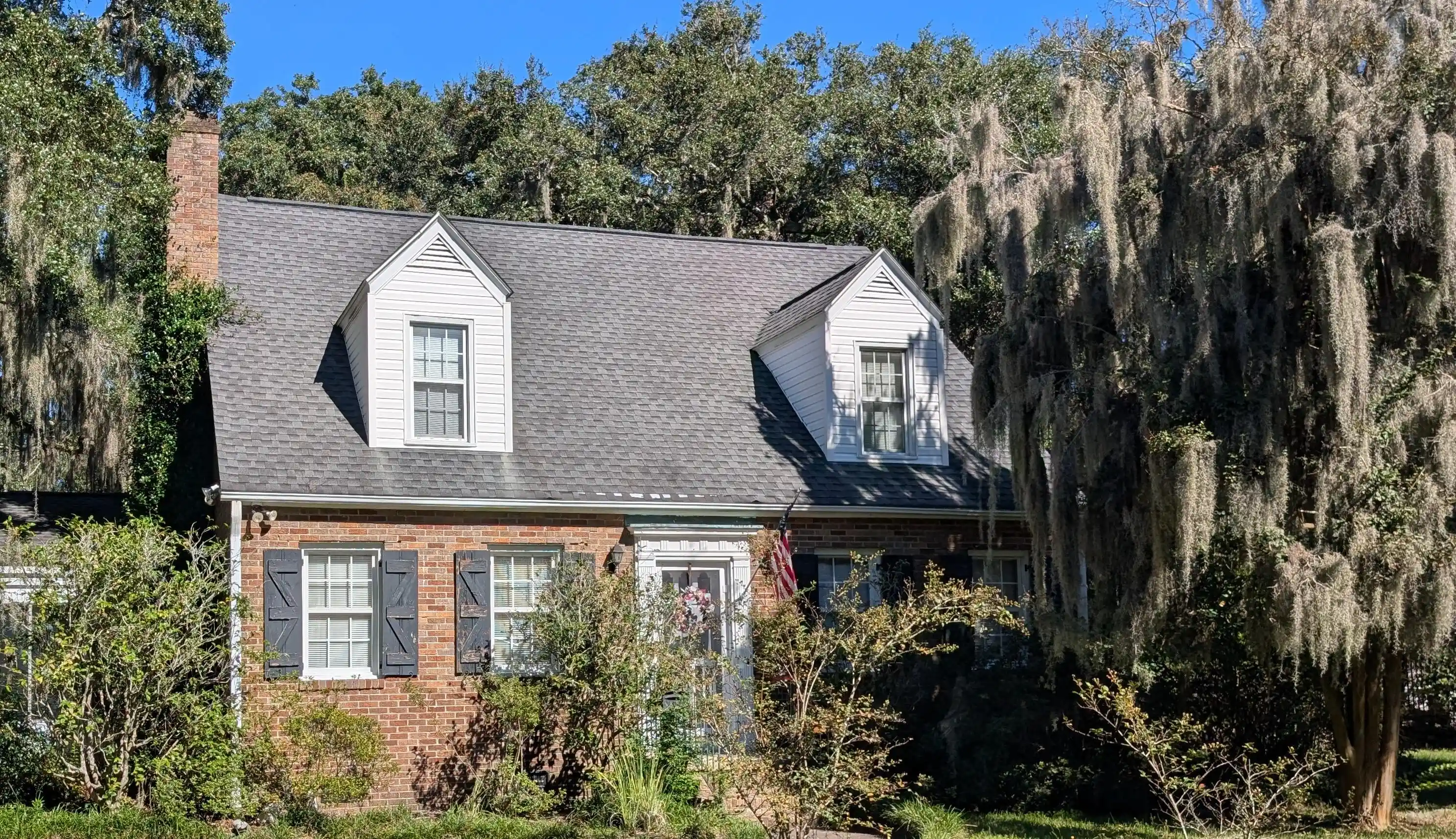 Photo 1 of Single family home for sale at 525 Pelzer Dr, Mount Pleasant, SC 29464 | MLS# 26028196 | Listing updated on 2026-10-22
