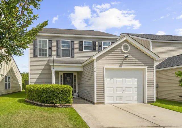 Photo 1 of Single family home for sale at 314 Salkahatchie St, Summerville, SC 29485 | MLS# 26024237 | Listing updated on 2026-10-08