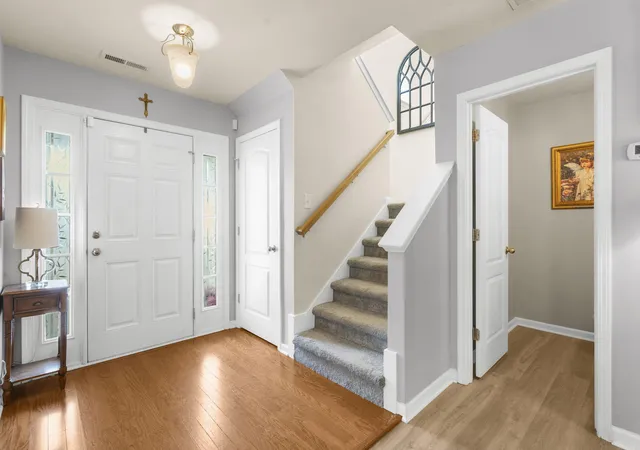 Photo 4 of Single family home for sale at 314 Salkahatchie St, Summerville, SC 29485 | MLS# 26024237 | Listing updated on 2026-10-08