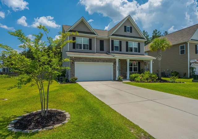 Photo 1 of Single family home for sale at 171 Airy Dr, Summerville, SC 29486 | MLS# 26017527 | Listing updated on 2026-09-20