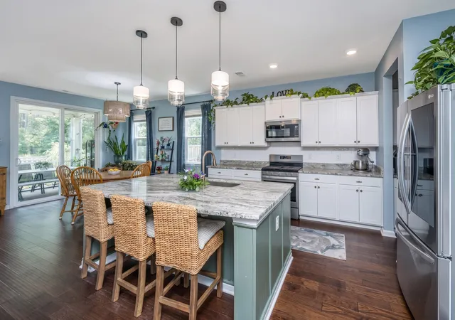 Photo 3 of Single family home for sale at 171 Airy Dr, Summerville, SC 29486 | MLS# 26017527 | Listing updated on 2026-09-20