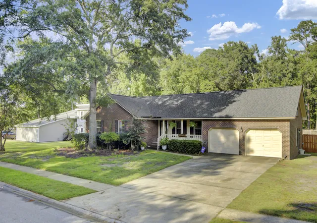 Photo 3 of Single family home for sale at 102 Westerfield Dr, Goose Creek, SC 29445 | MLS# 26021053 | Listing updated on 2026-09-07