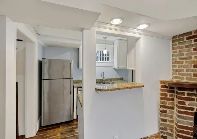 Photo 4 of Single family home for sale at 2 Middleton Pl, Charleston, SC 29403 | MLS# 26021155 | Listing updated on 2026-08-13