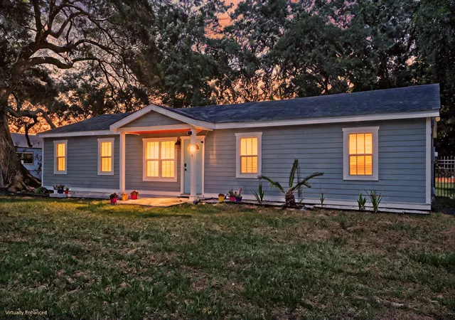 1st image of 928 Leonard Dr, Johns Island, SC 29455 | MLS# 26019500