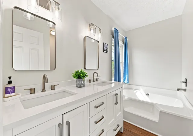 Photo 3 of Single family home for sale at 506 Tram Blvd, Summerville, SC 29486 | MLS# 26023507 | Listing updated on 2026-10-11