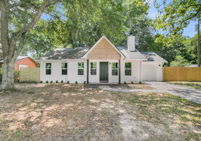 Photo 2 of Single family home for sale at 1203 Sea Aire Dr, Charleston, SC 29412 | MLS# 26017157 | Listing updated on 2026-09-15